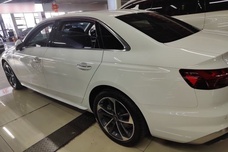 Used Audi A4L 2024 40 TFSI Fashion Dynamic Model
