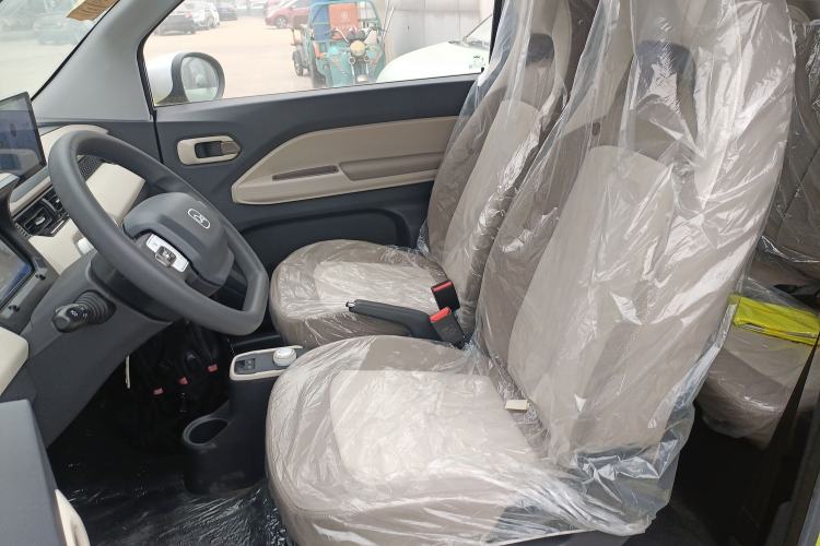 Used Chery QQ Ice Cream 2024 Edition Youth Version 205km Sundae
