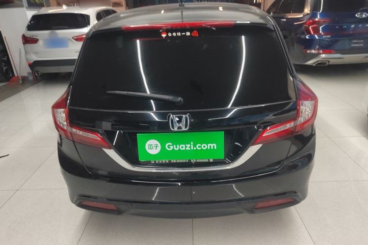 Used Honda Jade 2013 1.8L automatic Comfort version 5 seats