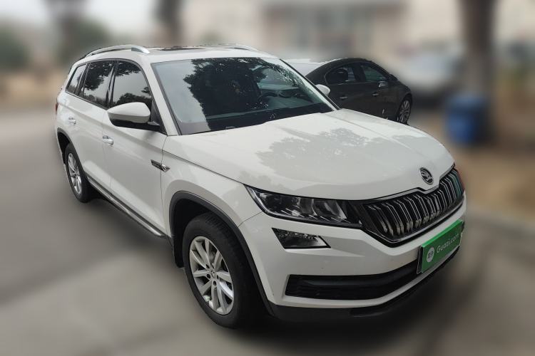 Used Skoda Kodiaq 2018 Facelifted TSI330 5-Seater Two-Wheel-Drive Comfort Edition
