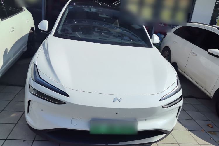 Used ONVO L60 2024 60 kWh Rear-Drive Version