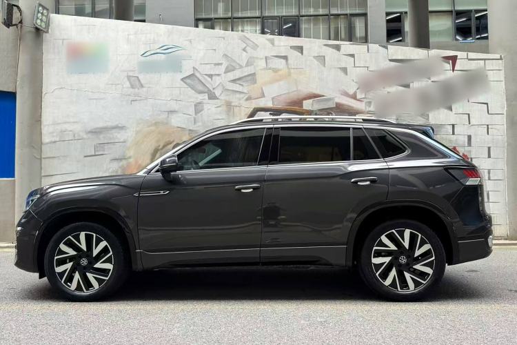 Used Volkswagen Tayron 2023 Revised Version 380TSI All-Wheel Drive R-Line High-Energy Edition