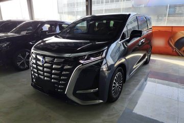 Used Denza D9 2022 DM-i 970 Four-Wheel Drive Flagship Model