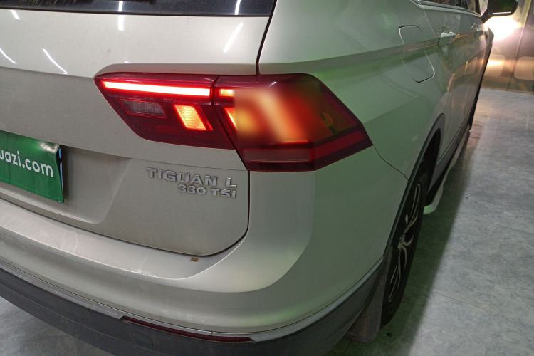 Used Volkswagen Tiguan L 2017 330TSI Automatic Two-Wheel Drive Luxury Edition
