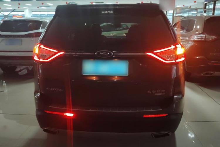 Used Ford Edge 2018 EcoBoost 245 Four-Wheel Drive Titanium 7-Seater
