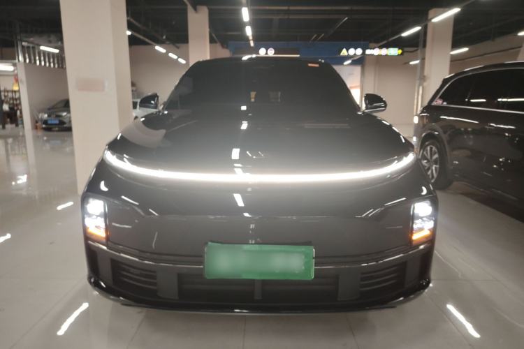 Used Li Auto L7 2023 Air model
