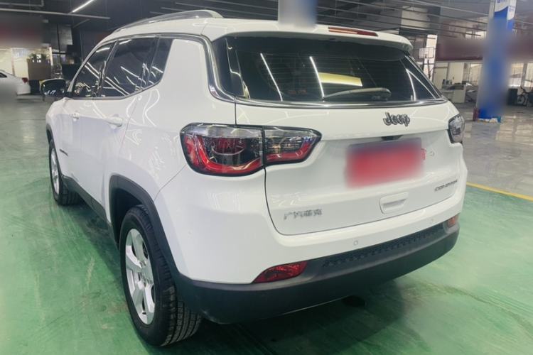 Used  Compass 2019 220T Automatic Family Edition
