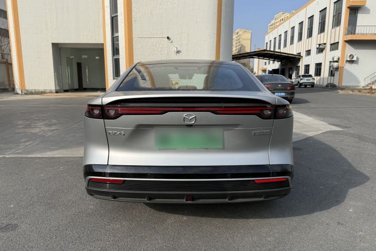 Used Mazda EZ-6 2024 Range-Extended 200 Luxury Edition
