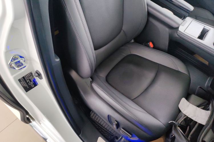 Used Toyota Sienna 2021 2.5L Hybrid Platinum Edition