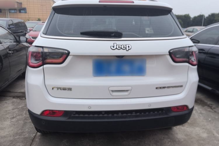 Used  Compass 2021 220T Automatic Leading Edition
