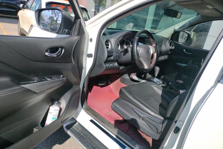 Used Nissan Terra 2018 2.5L Automatic 2WD Luxury Edition
