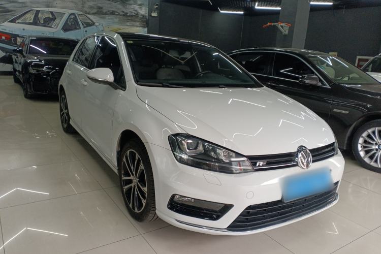 Used Volkswagen Golf 2016 1.4TSI Automatic R-Line
