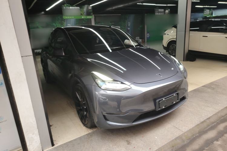 Used Tesla Model Y 2021 Long-Range All-Wheel-Drive Version 3D7