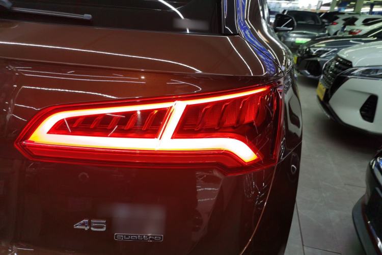 Used Audi Q5L 2018 45 TFSI Prestige Fashion Edition China V Emission Standard