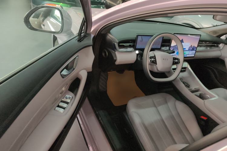 Used Roewe M7 DMH 2025 Model 160km Premium Version