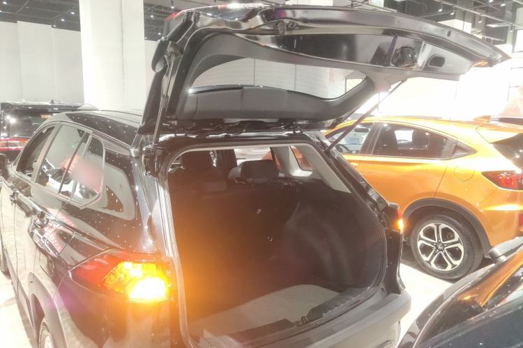 Used Toyota Corolla Cross 2024 2.0L Elite Edition
