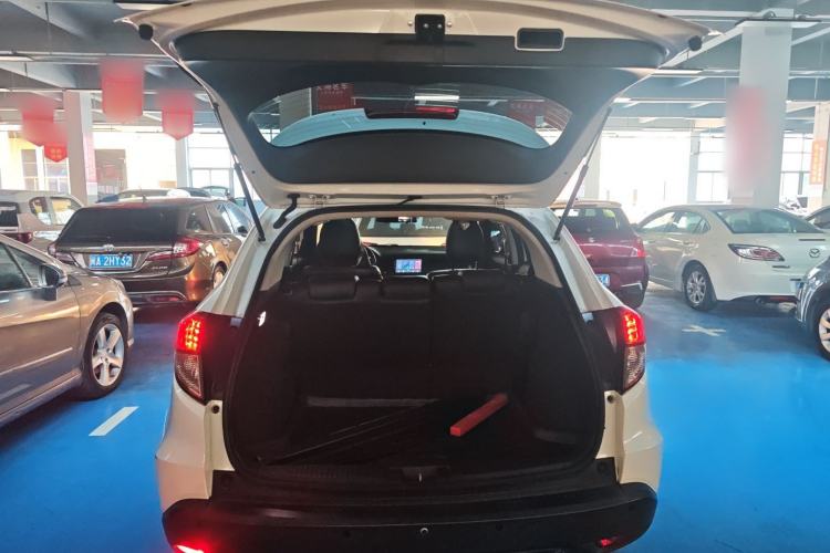 Used Honda Vezel 2020 1.5L CVT Elite Edition
