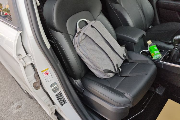 Used Haval H2 2017 Red-Label 1.5T Manual 4x4 Luxury Model
