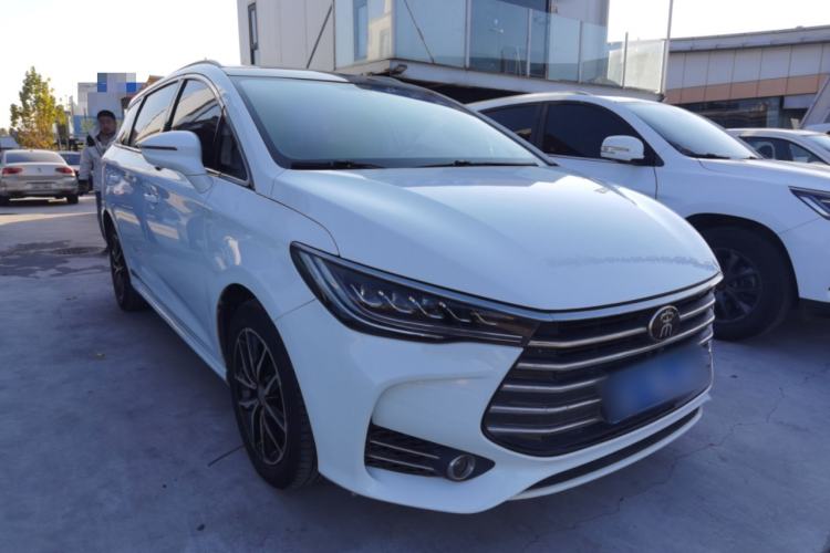 Used BYD Song MAX 2017 1.5T Automatic Smart Connect Elite 7-Seater
