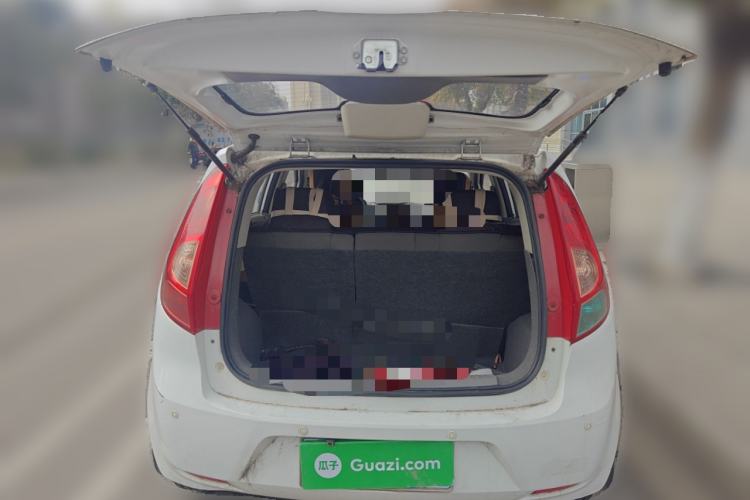 Used Chevrolet Sail 2013 Hatchback 1.2L Manual Warm Edition