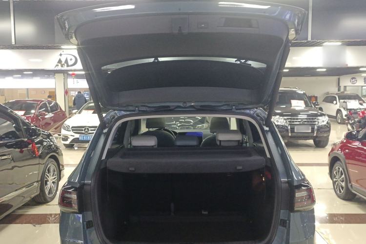 Used Volkswagen Tharu 2023 300TSI Two-Wheel-Drive Moon Luxury Edition
