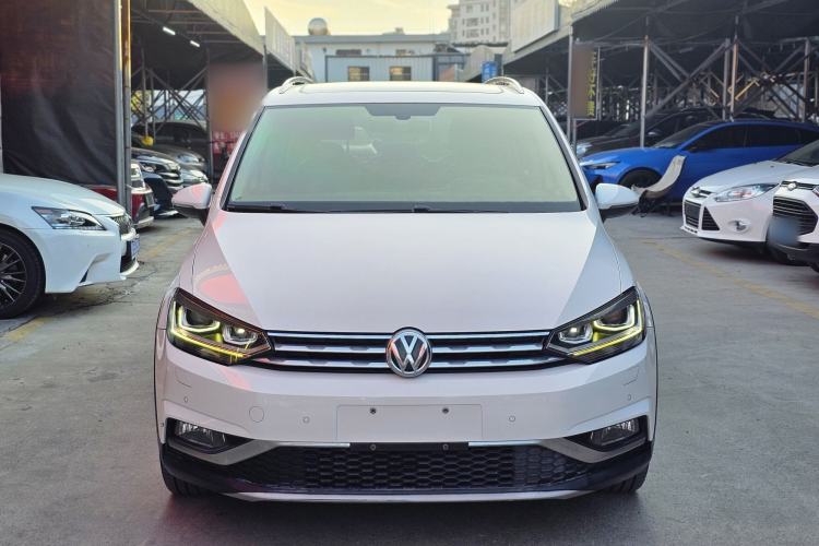 Used Volkswagen Touran 2018 Volkswagen Touran L 280TSI DSG Boundary Edition 7 Seats China V Emission Standard
