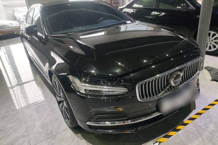 Used Volvo S90 2024 B5 Zhiyuan Luxury Edition
