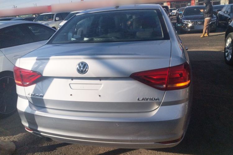 Used Volkswagen Lavida 2017 1.6L Automatic Fashion Edition