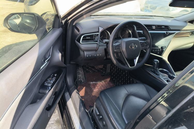 Used Toyota Camry 2019 2.5G Luxury Edition China VI Standard
