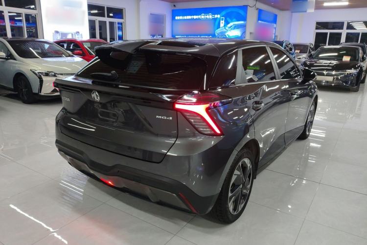 Used MG 4 EV 2023 415 km Range Sea-Faring Champion Edition
