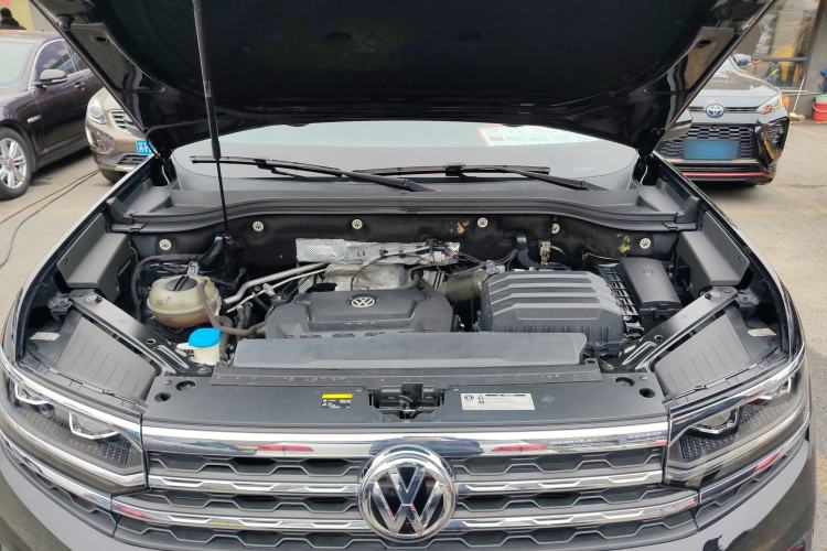 Used Volkswagen Teramont X 2019 330TSI Two-Wheel-Drive Prestige Luxury Edition
