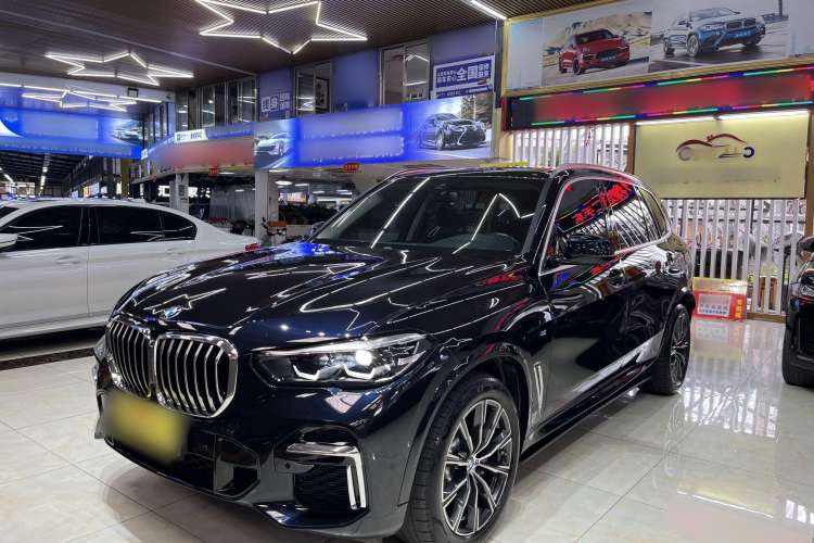 Used BMW X5 2022 Restyled xDrive 30Li M Sport Package

