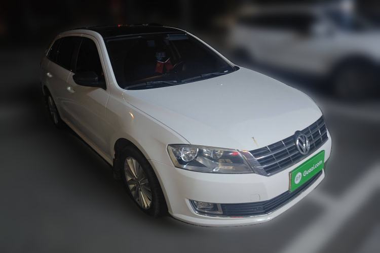 Used Volkswagen Gran Lavida 2013 1.6L Automatic Comfort Model
