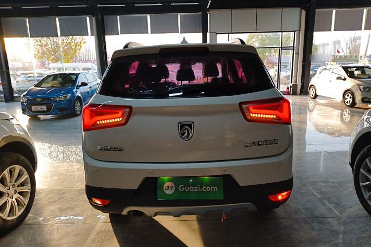 Used Baojun 560 2015 1.8L Manual Luxury Model