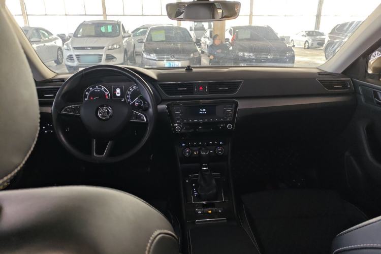 Used Skoda Superb 2016 TSI280 DSG Innovation Edition
