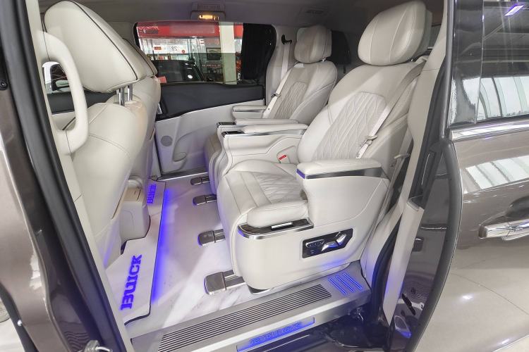 Used Buick GL8 2020 Land Business Class 652T Luxury Model
