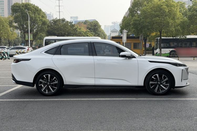 Used Changan Eado 2024 1.5T GDI Automatic Flagship Edition
