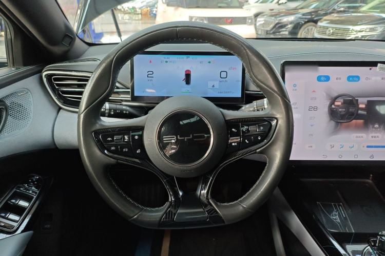 Used BYD Seal 2022 700 km Long-Range Rear-Wheel-Drive Version
