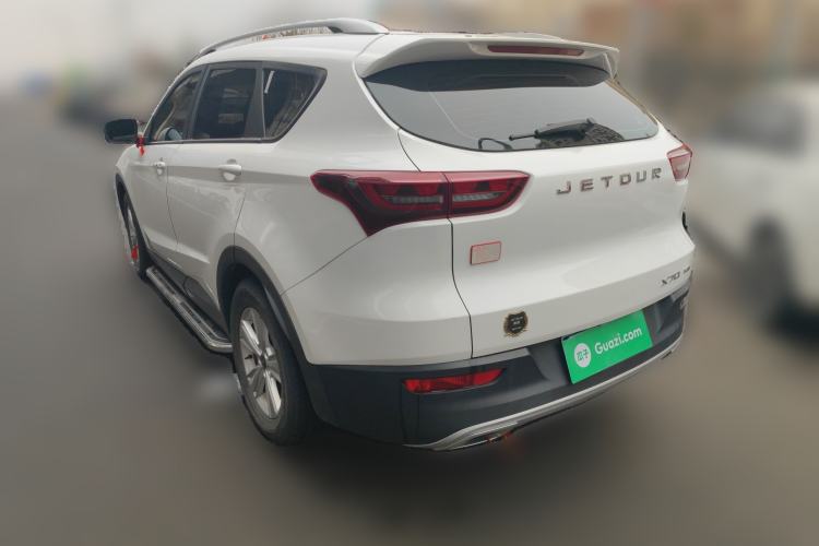 Used JETOUR X70M 2021 1.5T DCT Luxury Partner Model 7 Seats