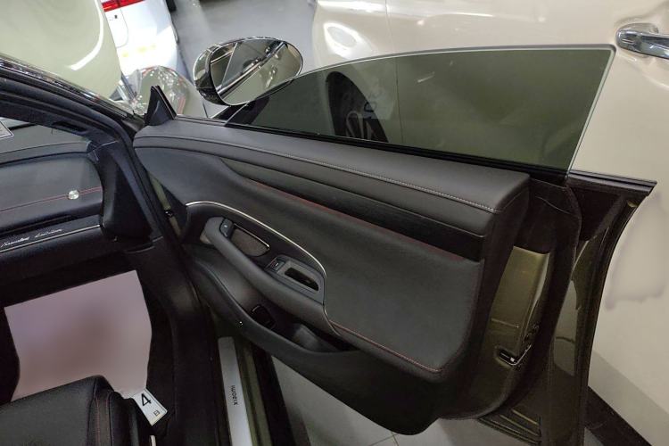 Used  SU7 2024 Four-Wheel-Drive Max Founder's Edition
