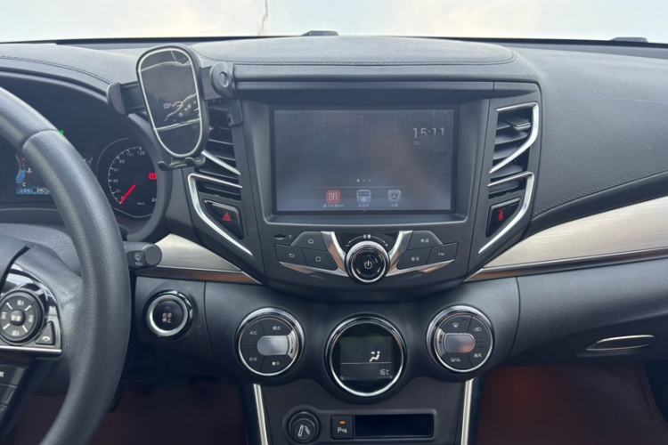 Used BYD Song 2016 1.5TI Manual Luxury Model
