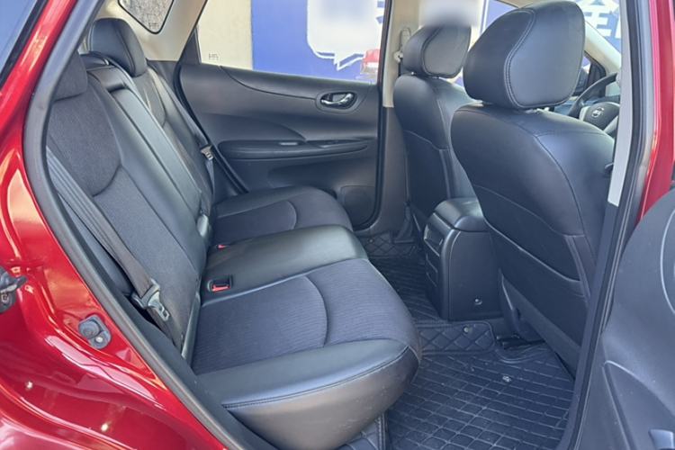 Used Nissan Tiida 2014 1.6L CVT Smart Model
