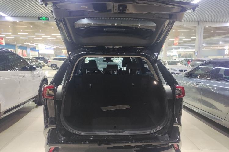 Used Toyota Wildlander 2024 2.0L CVT 4x4 Luxury PLUS Edition