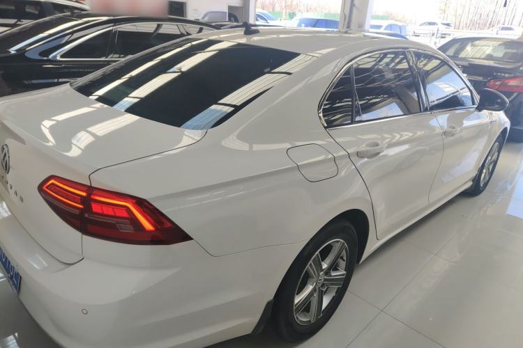 Used Volkswagen Lamando 2021 230TSI DSG Fashion Edition
