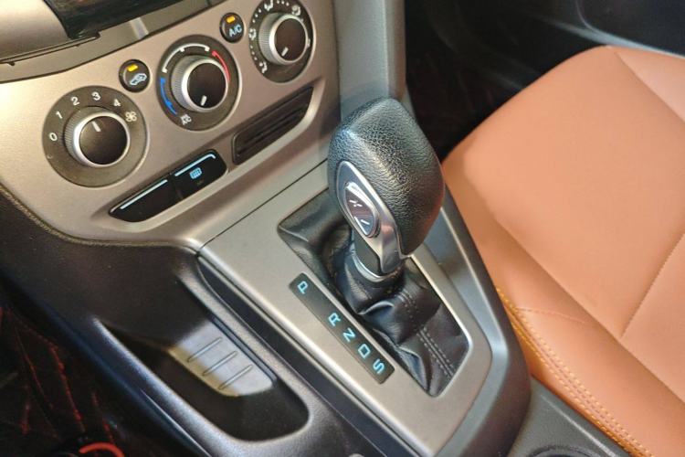 Used Ford Focus 2012 Hatchback 1.6L Automatic Comfort Model
