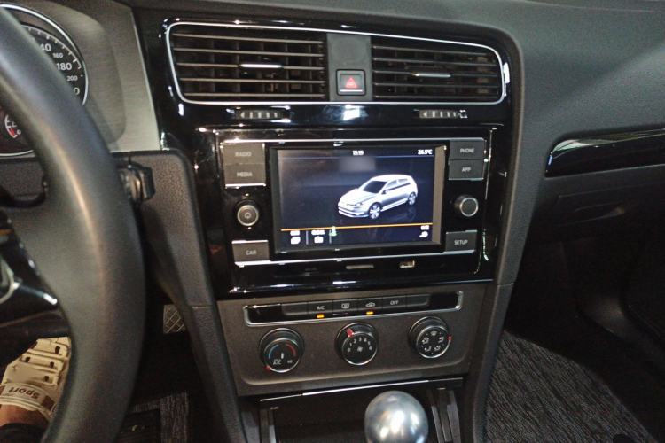 Used Volkswagen Golf 2015 1.6L Automatic Comfort Model
