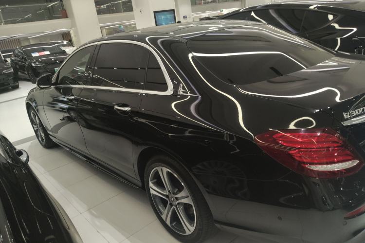 Used Mercedes-Benz E-Class 2019 E 200 L Sport Edition
