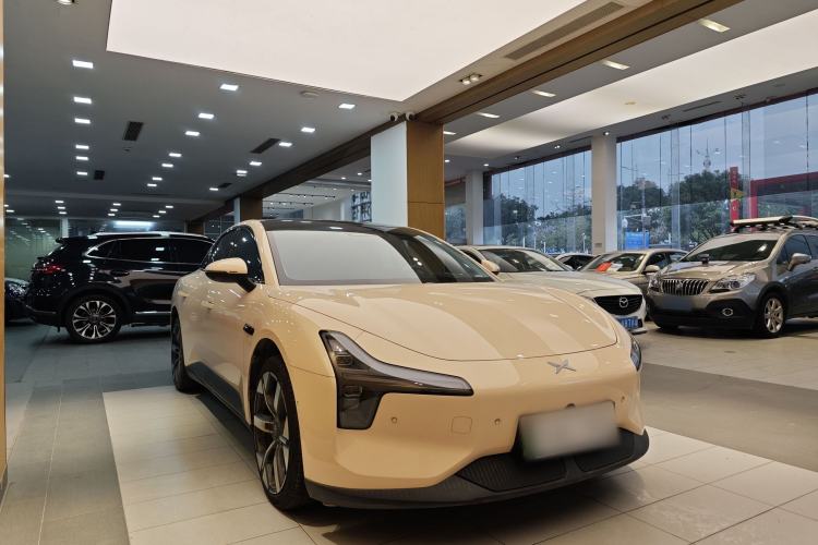 Used XPeng MONA M03 2024 620 with Ultra-Long Range
