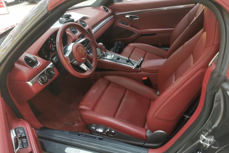 Used Porsche 718 2020 Boxster 2.0T
