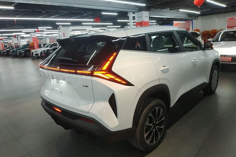 Used Geely Auto Emgrand X7 Sport 2026 Model 1.5TD Aspirational
